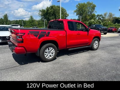 2024 Nissan Frontier SV