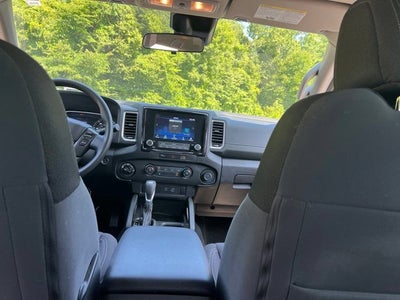 2023 Nissan Frontier SV