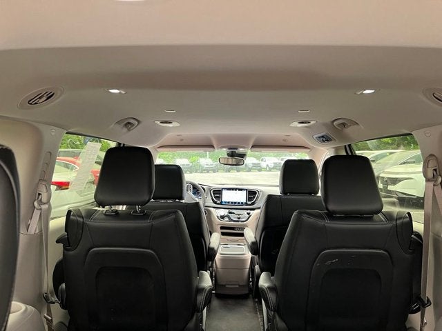 2024 Chrysler Pacifica Hybrid Select