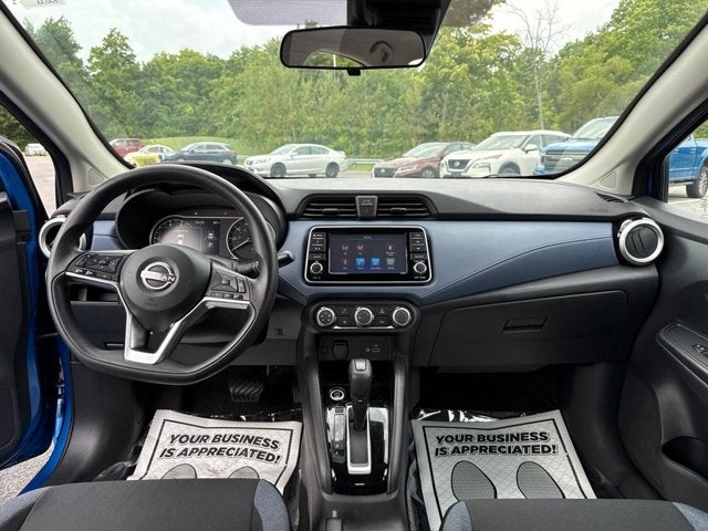 2023 Nissan Versa SV