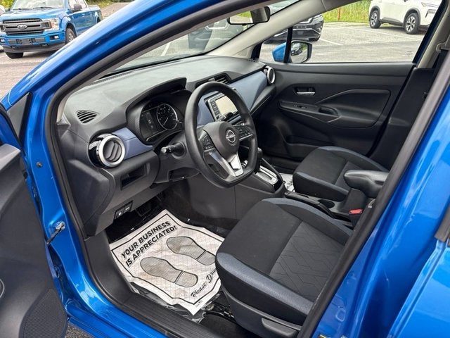 2023 Nissan Versa SV
