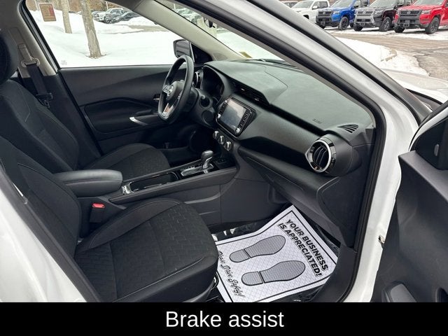 2024 Nissan Kicks SV