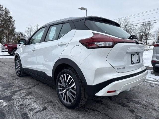2024 Nissan Kicks SV