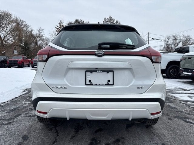 2024 Nissan Kicks SV