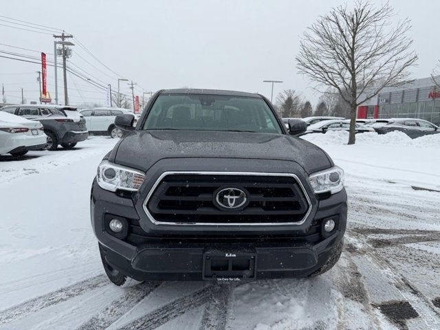 2022 Toyota Tacoma 4WD SR5