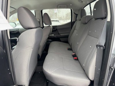 2022 Toyota Tacoma 4WD SR5