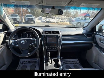 2017 Toyota Camry SE