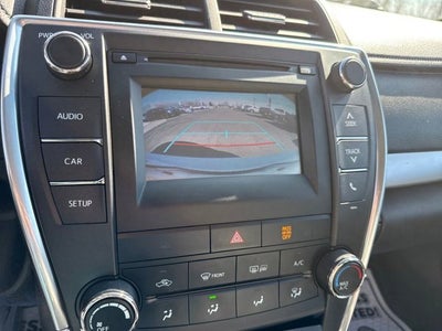 2017 Toyota Camry SE