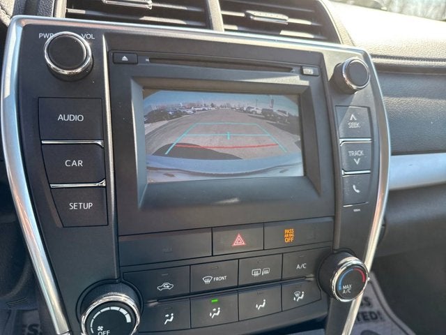 2017 Toyota Camry SE