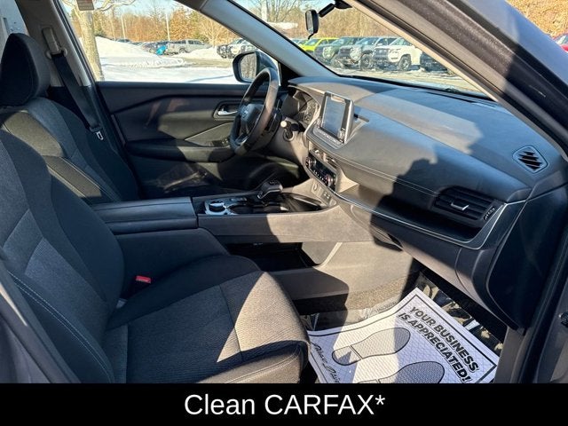 2025 Nissan Rogue SV