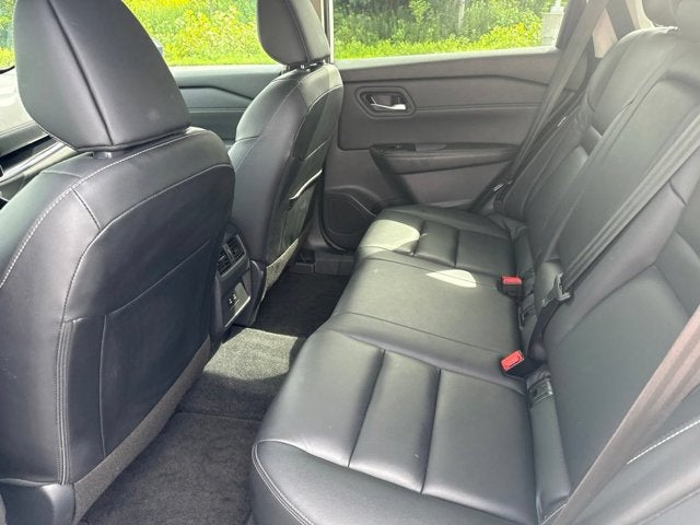 2026 Nissan Rogue SL