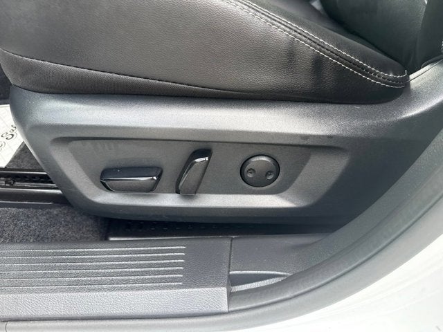 2026 Nissan Rogue SL