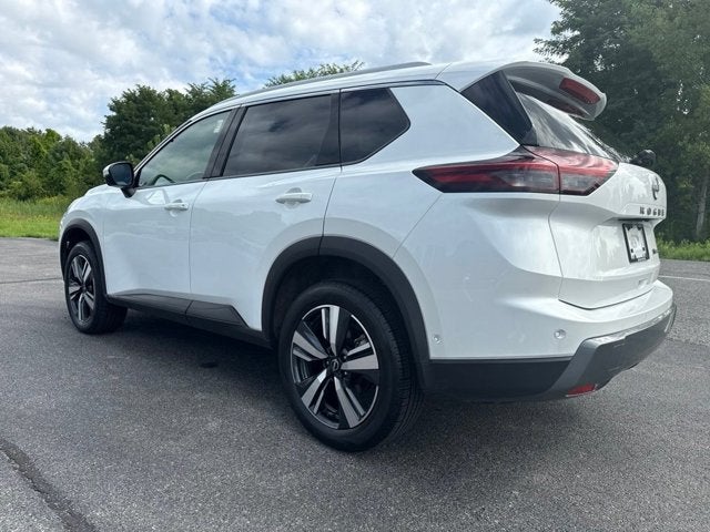 2026 Nissan Rogue SL