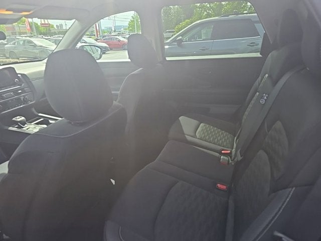 2024 Nissan Pathfinder S
