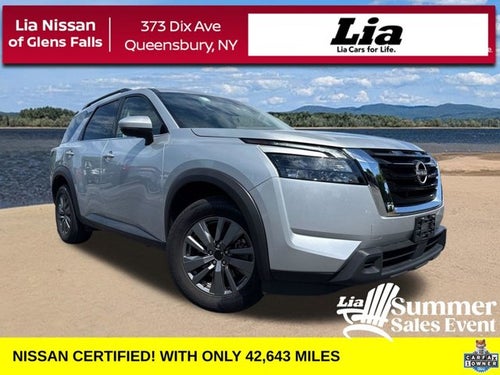 2024 Nissan Pathfinder SV