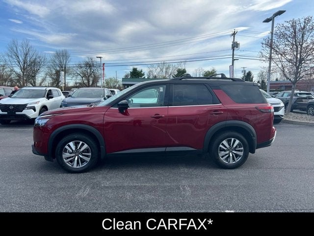 2022 Nissan Pathfinder SL