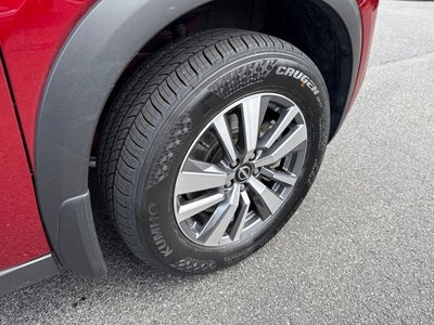 2022 Nissan Pathfinder SL