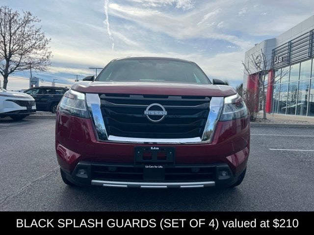 2022 Nissan Pathfinder SL