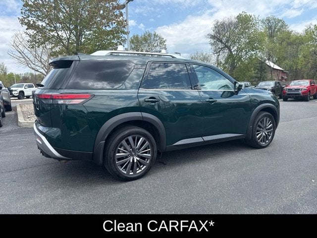2023 Nissan Pathfinder SL