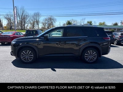 2023 Nissan Pathfinder SL