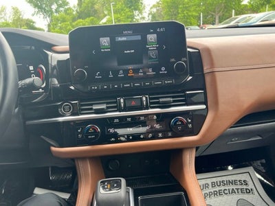 2023 Nissan Pathfinder Platinum