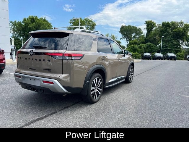 2024 Nissan Pathfinder Platinum