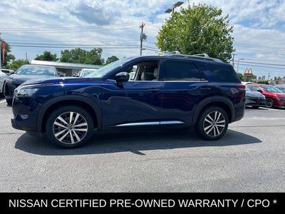 2022 Nissan Pathfinder Platinum