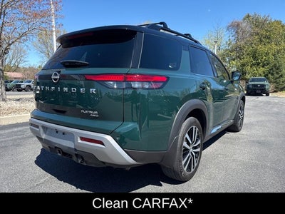 2023 Nissan Pathfinder Platinum