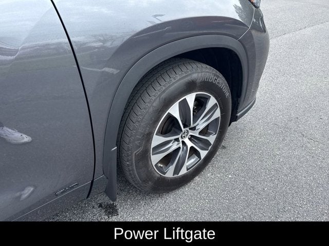 2024 Toyota Highlander Hybrid XLE