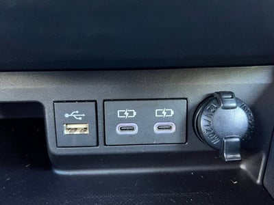 2024 Toyota Highlander Hybrid XLE