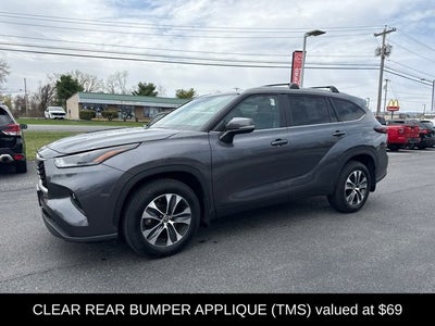 2024 Toyota Highlander Hybrid XLE