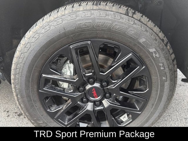2024 Toyota Tundra 4WD SR5