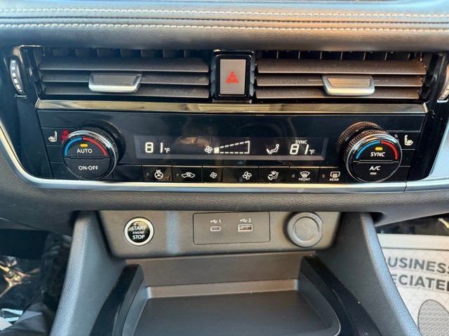 2022 Nissan Rogue SV