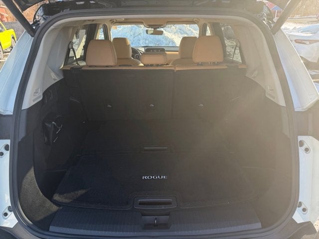 2022 Nissan Rogue Platinum