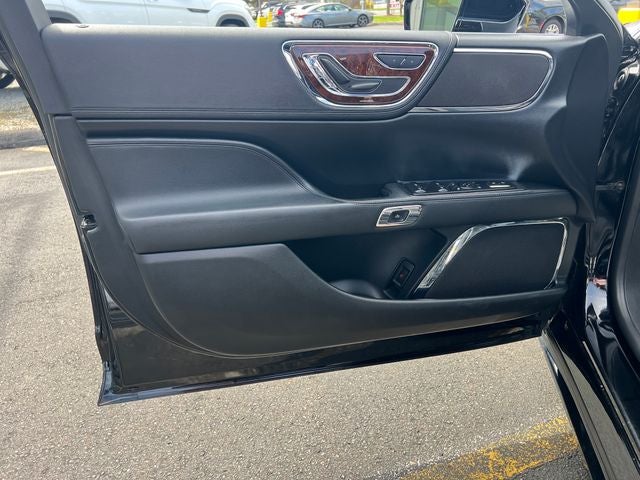 2019 Lincoln Continental Livery