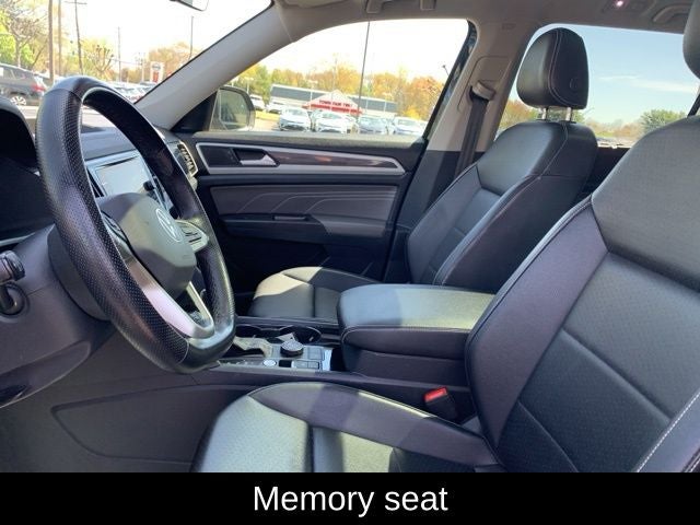 2022 Volkswagen Atlas 3.6L V6 SEL R-Line