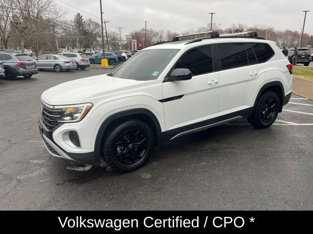 2024 Volkswagen Atlas 2.0T Peak Edition SE w/Technology
