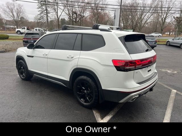2024 Volkswagen Atlas 2.0T Peak Edition SE w/Technology