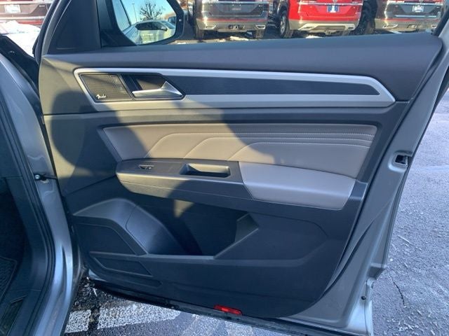 2023 Volkswagen Atlas 3.6L V6 SEL Premium R-Line