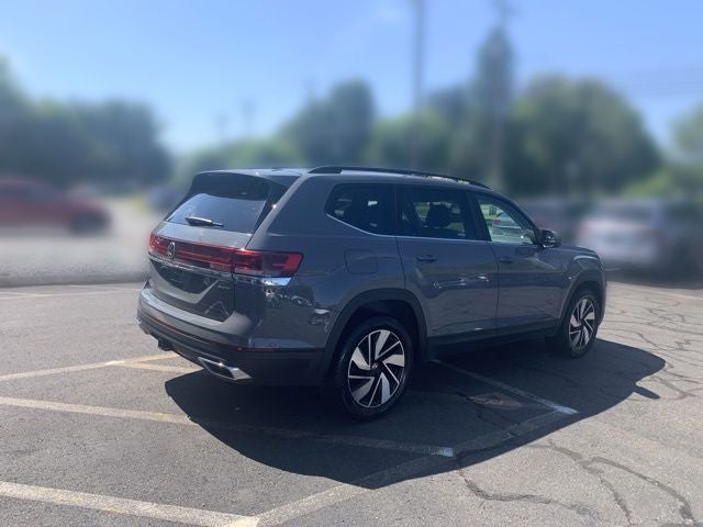 2026 Volkswagen Atlas SE w/Technology