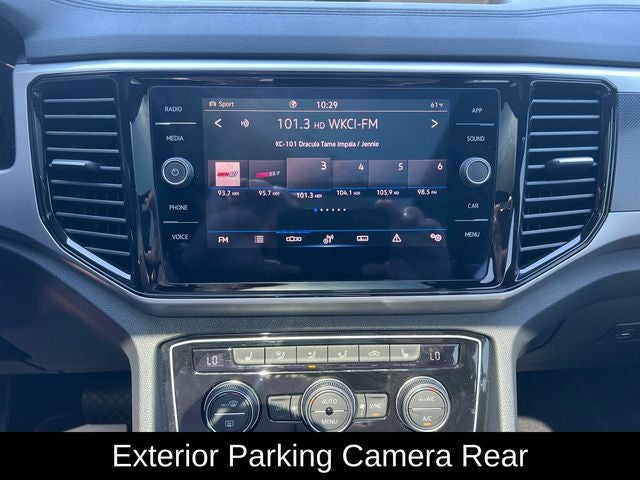 2023 Volkswagen Atlas Cross Sport 2.0T SE w/Technology
