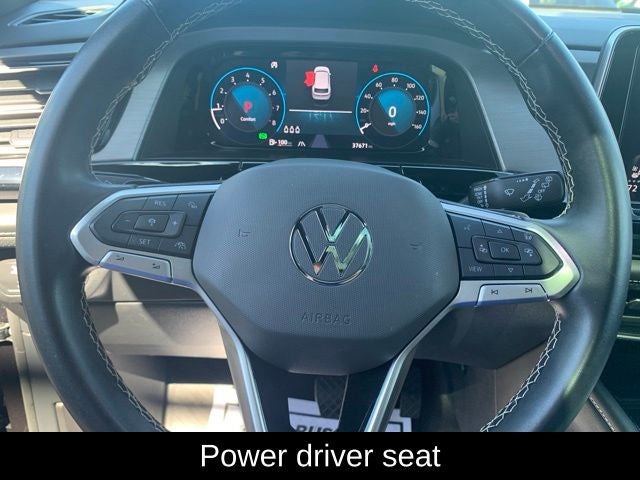 2024 Volkswagen Atlas Cross Sport 2.0T SE w/Technology