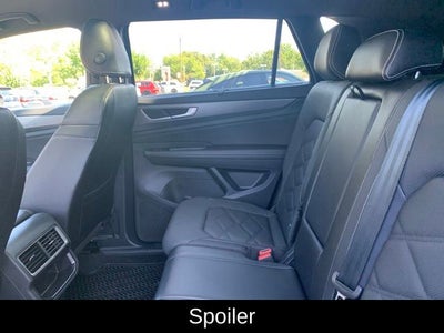 2024 Volkswagen Atlas Cross Sport 2.0T SE w/Technology