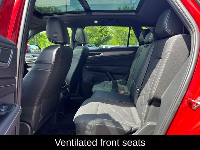 2024 Volkswagen Atlas Cross Sport 2.0T SE w/Technology