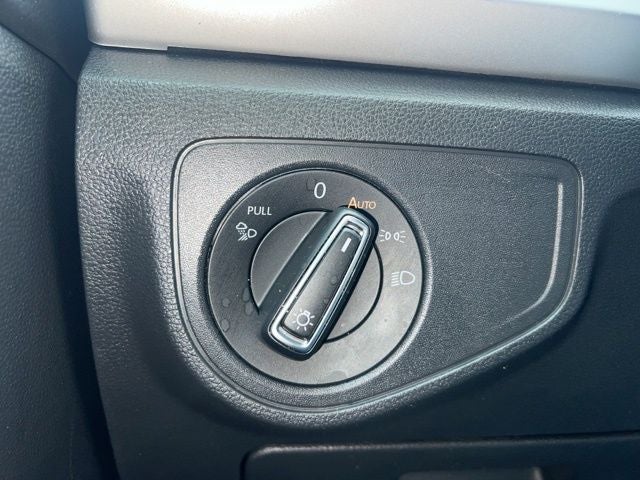 2022 Volkswagen Atlas 3.6L V6 SEL R-Line