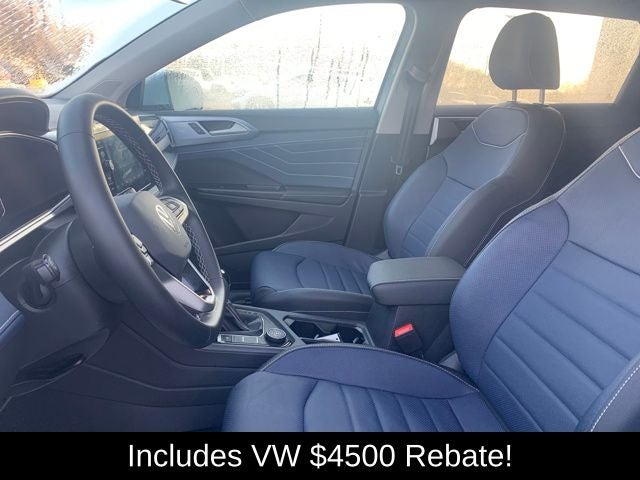 2025 Volkswagen Taos 1.5T SEL