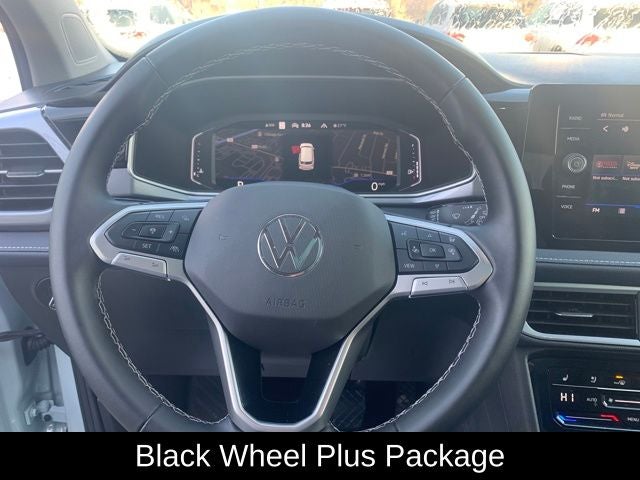 2025 Volkswagen Taos 1.5T SEL