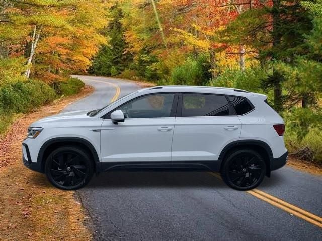 2024 Volkswagen Taos 1.5T SEL