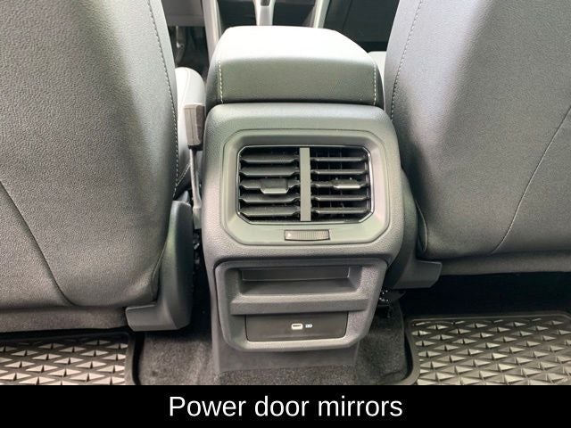 2024 Volkswagen Taos 1.5T SEL