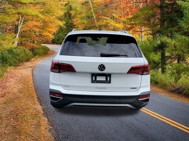 2024 Volkswagen Taos 1.5T SEL